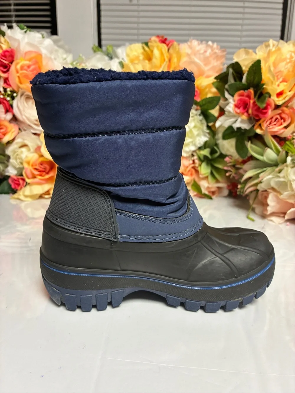 Lands’ End Youth 3M Thinsulate Water Resistant Snow Boots Navy Black Size 8M